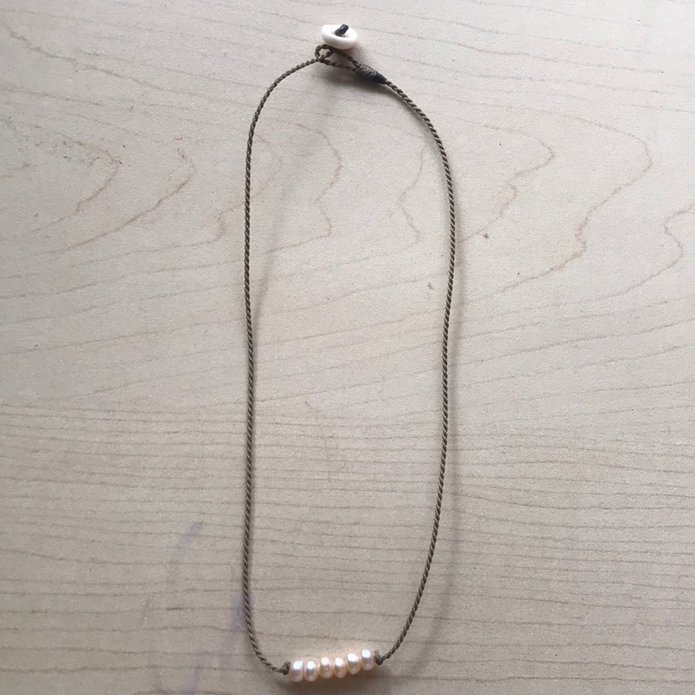 Tula blue peach pearl choker